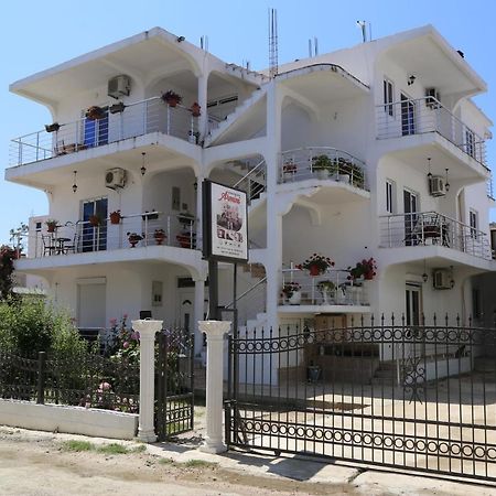 Apartments Armini Ulcinj Exterior photo