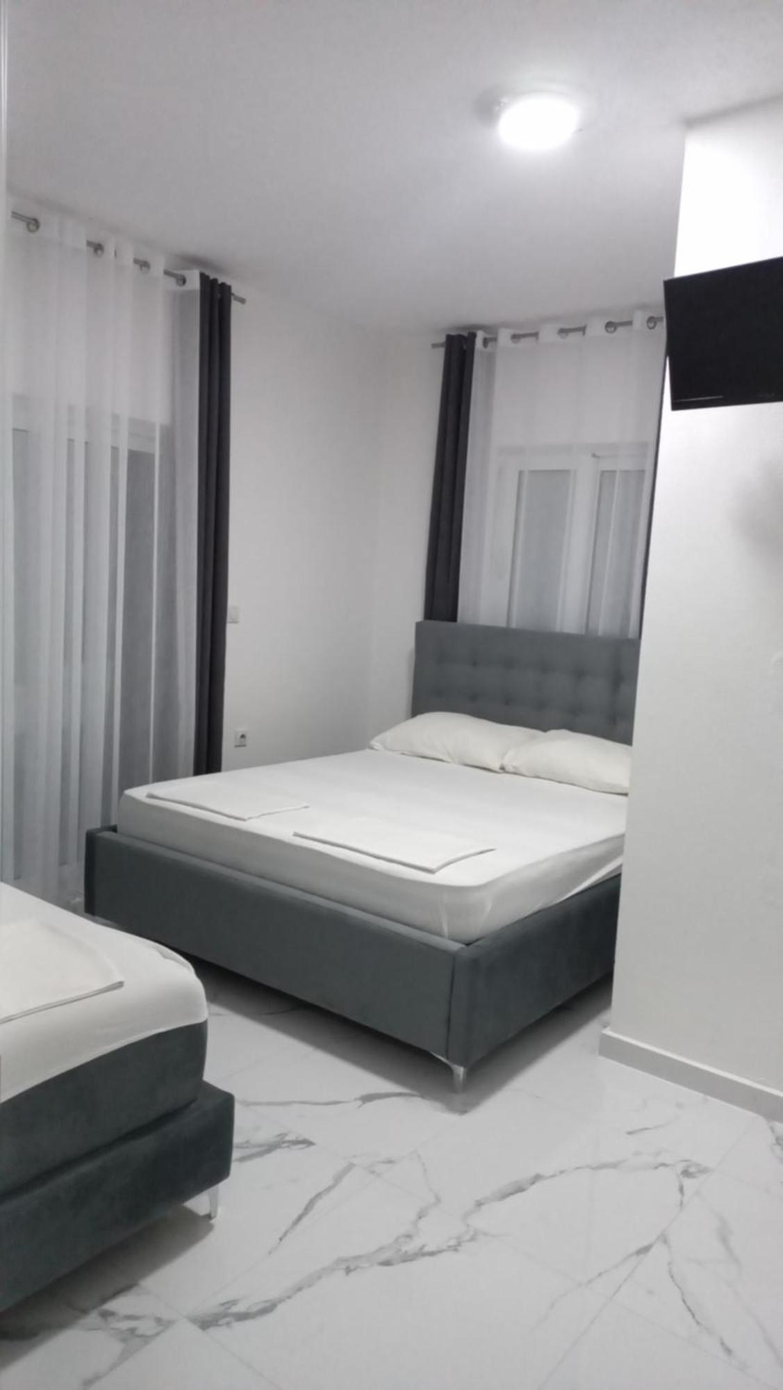 Apartments Armini Ulcinj Exterior photo